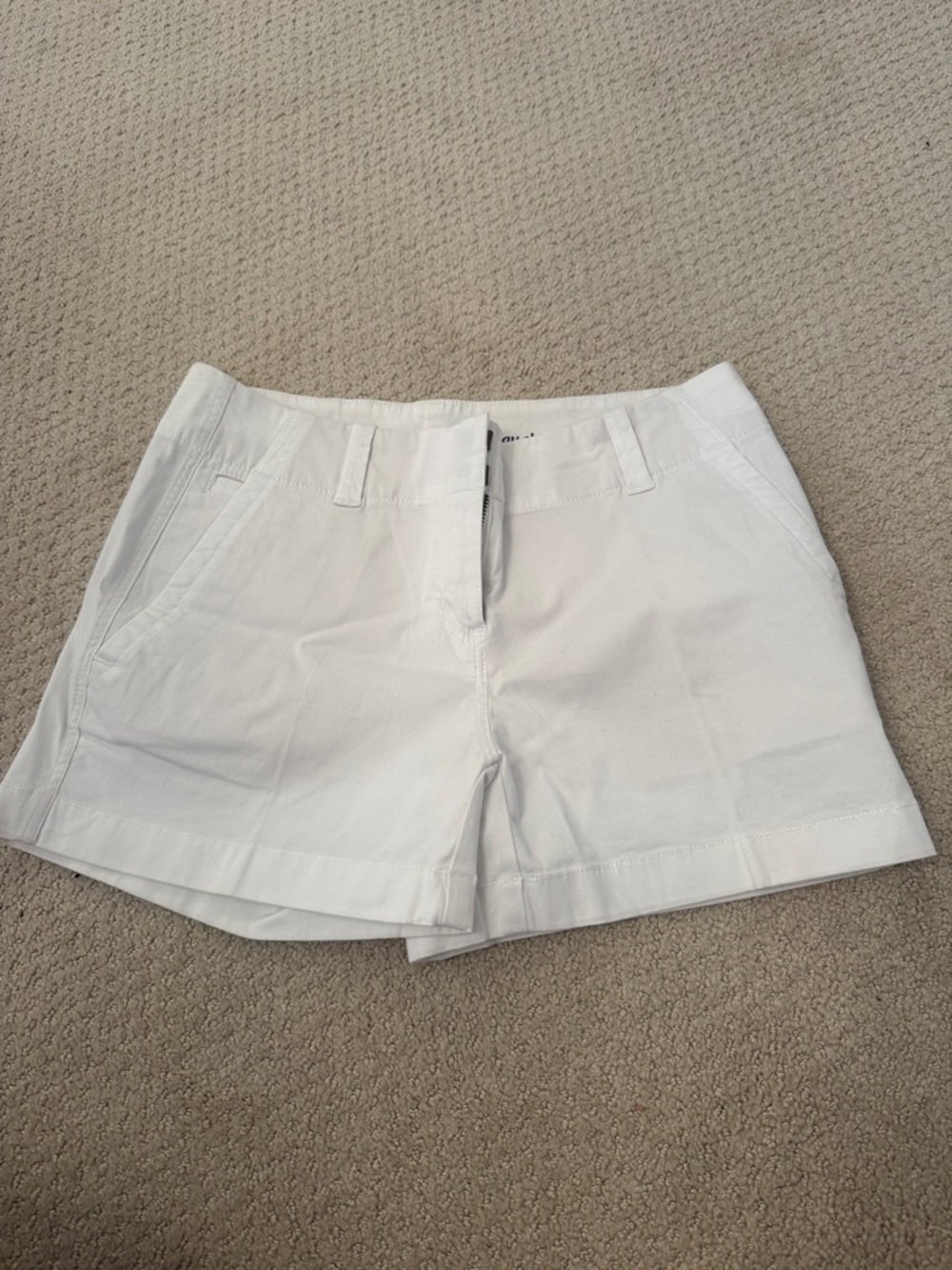 Vineyard Vines White  Shorts